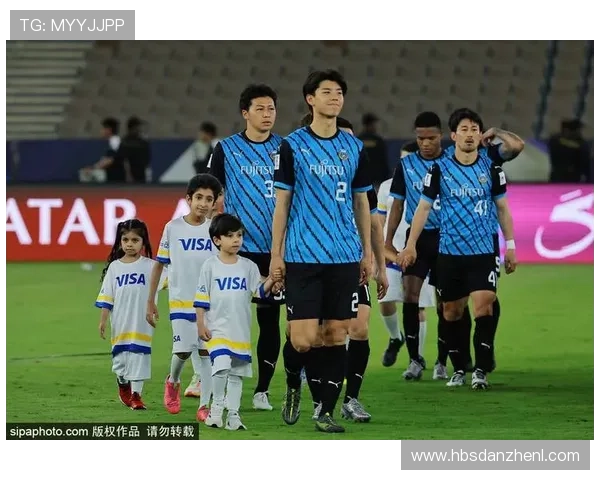 官方确认门兴租借热刺日本后卫高井幸大租期至本赛季结束完成交易